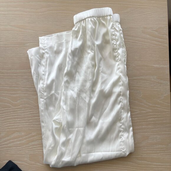Gooseberry Intimates Mon Cheri Silk Pants White - XS/S - Picture 4 of 5
